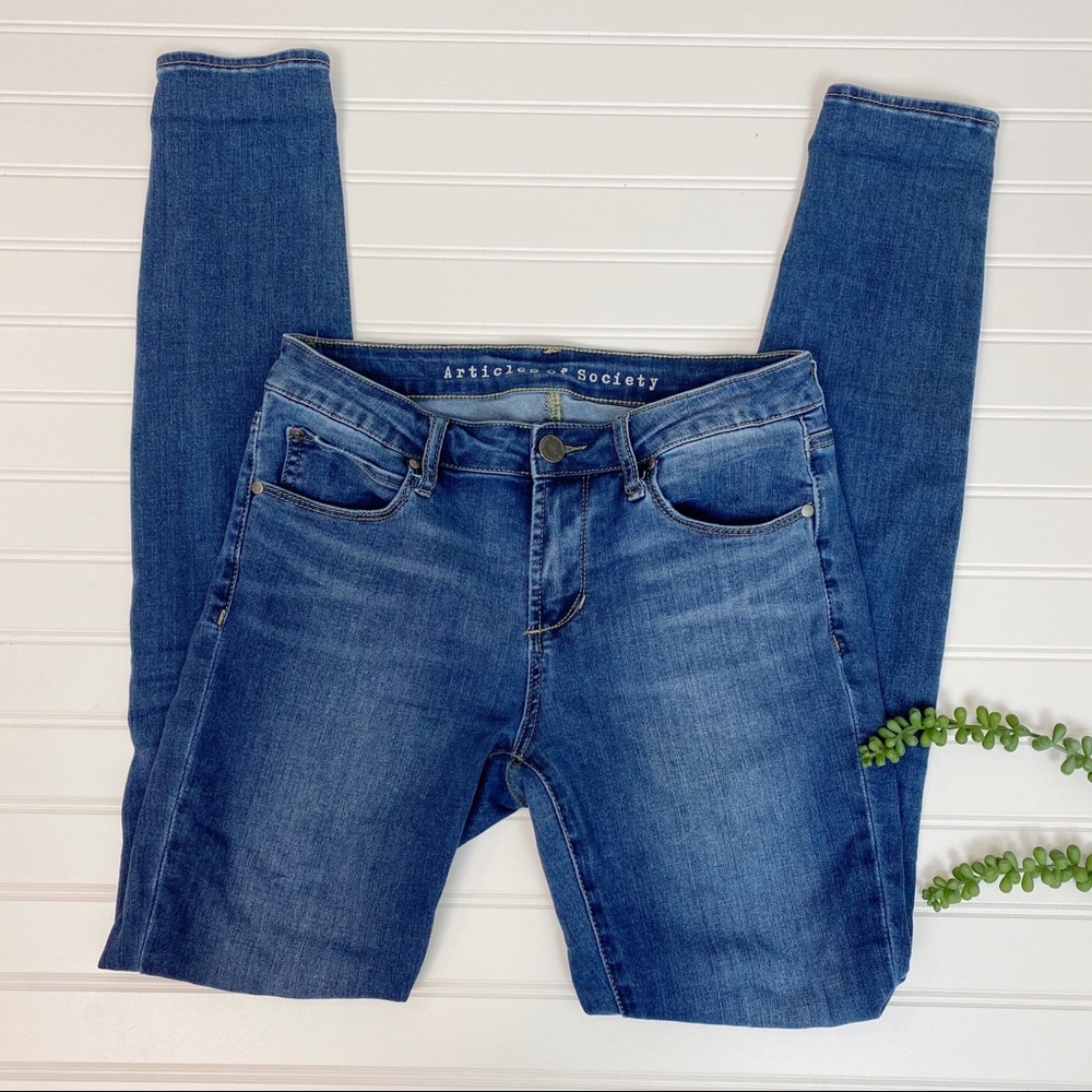 Articles of Society Mid Rise Skinny Jean sz 26
